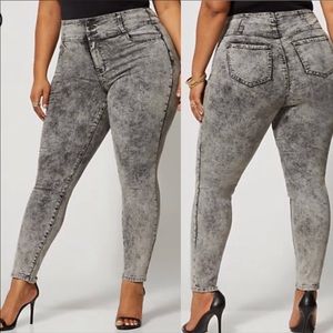 Black Acid Wash Skinny Jean; Size 14